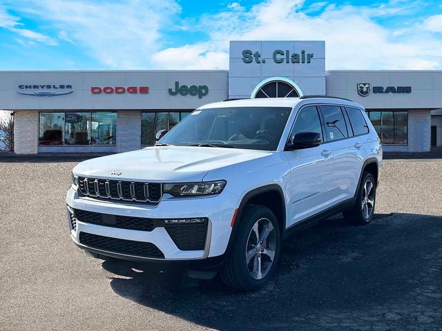 2026 Jeep Grand Cherokee GRAND CHEROKEE L LIMITED 4X4 in Bright White Clear-Coat Exterior Paint — front three-quarter view