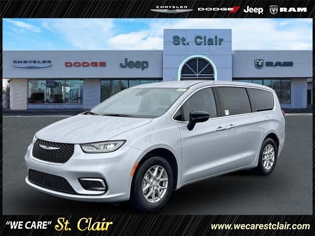2026 Chrysler Pacifica PACIFICA SELECT in Silver Mist Clear-Coat Exterior Paint — front three-quarter view