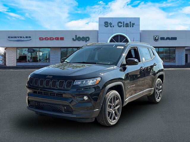 2026 Jeep Compass COMPASS LIMITED ALTITUDE 4X4 in Diamond Black Crystal Pearl-Coat Exterior Paint — front three-quarter view
